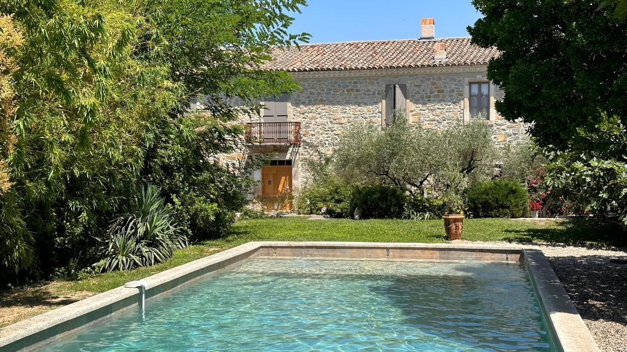 Bed and Breakfast Le Coing Des Vignes Mauressargues Esterno foto