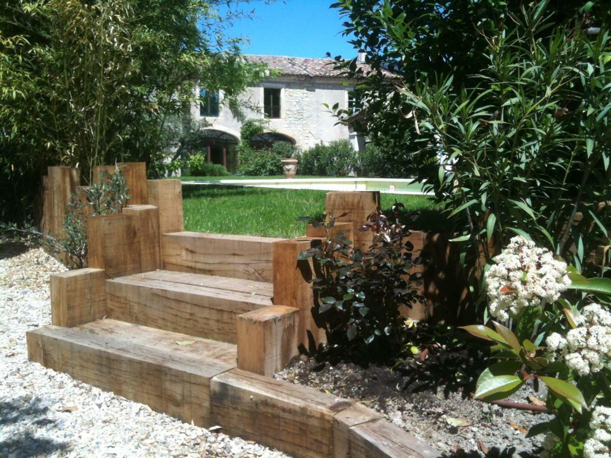 Bed and Breakfast Le Coing Des Vignes Mauressargues Esterno foto